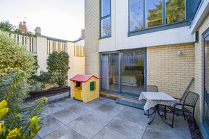 Photo 27- click for photo gallery